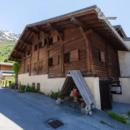 Le Au Tour In-ski Out - Happy Apartment